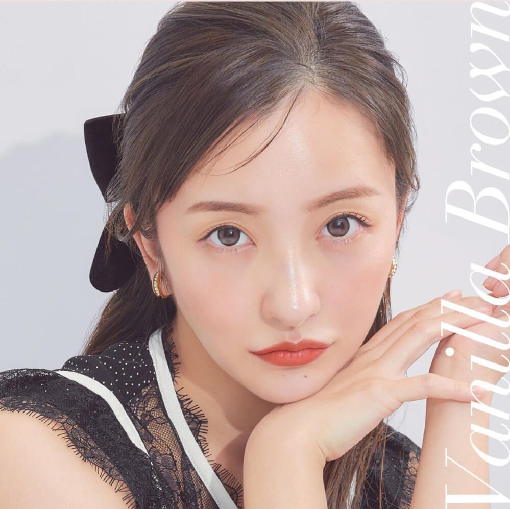 バニラブラウン